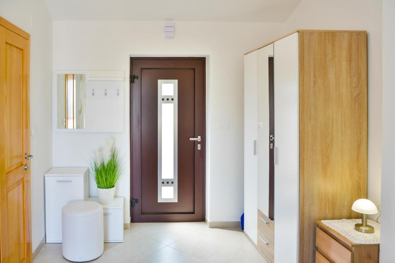 Gromila 2 Apartment Senj  Exterior photo